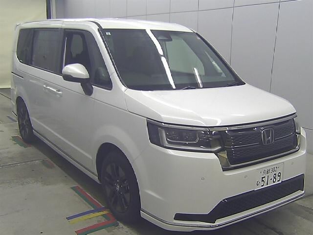 70115 HONDA STEP WAGON RP6 2023 г. (Honda Kansai)